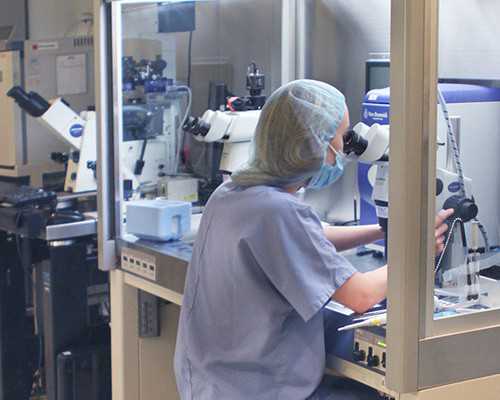 怀孕初期症状小腹胀气~代生产子费用