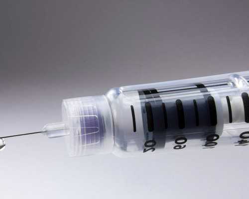 肚子不痛先破水正常吗